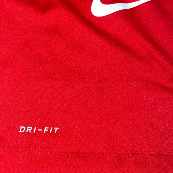 Nike Boys Dri-Fit T-Shirt Red - Picture 4 of 5